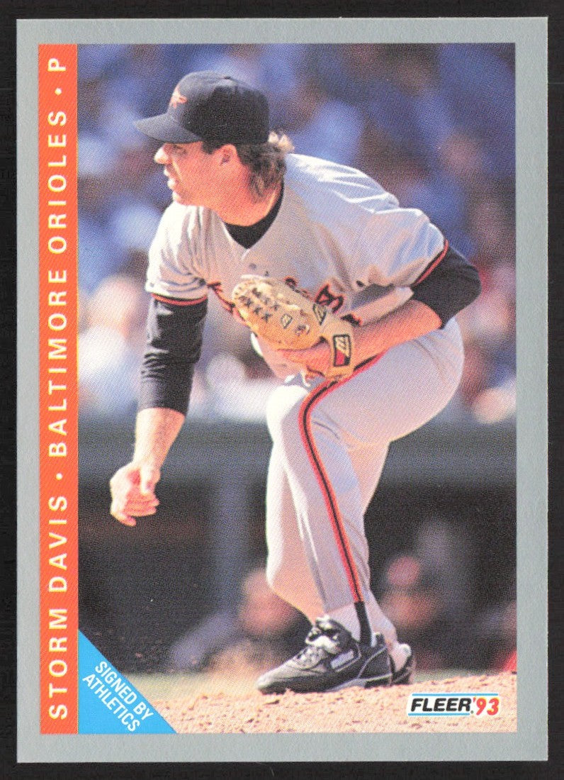 1993 Fleer 541 Storm Davis