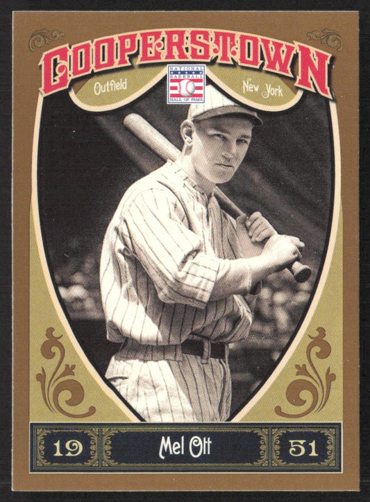 2013 Panini Cooperstown Green Crystal 31 Mel Ott