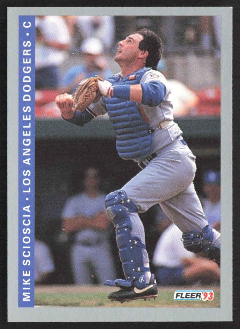 1993 Fleer 67 Mike Scioscia
