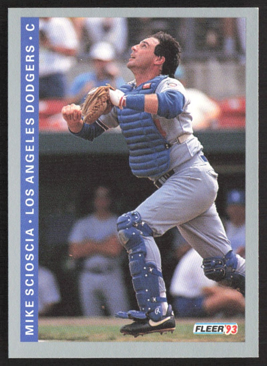1993 Fleer 67 Mike Scioscia