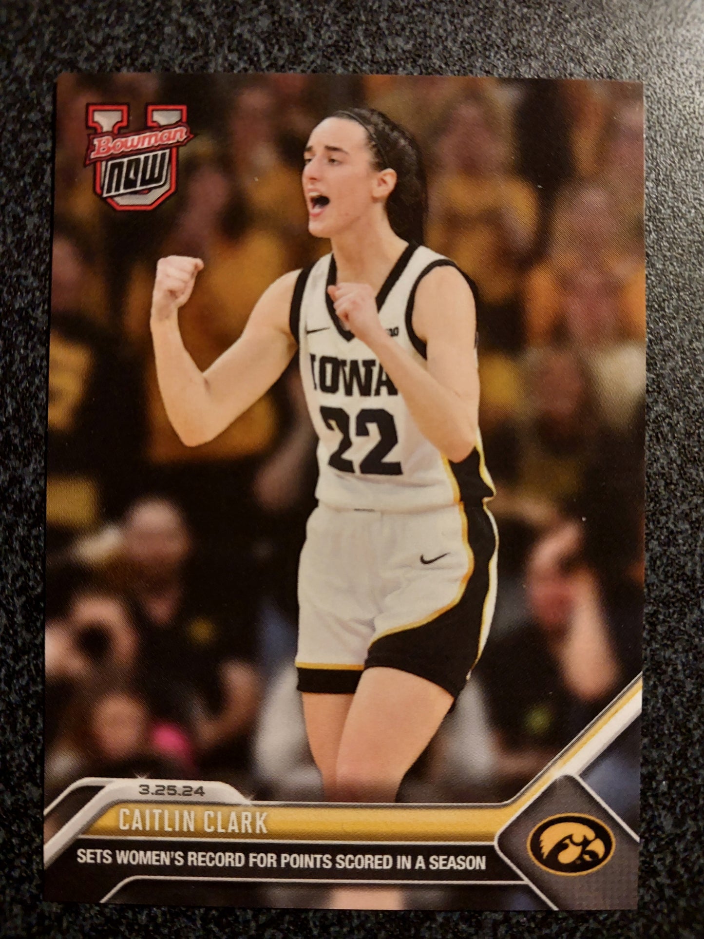 2024 BOWMAN U NOW CAITLIN CLARK #74 IOWA SETS WOMANS SINGLE SEASON POINTS RECORD