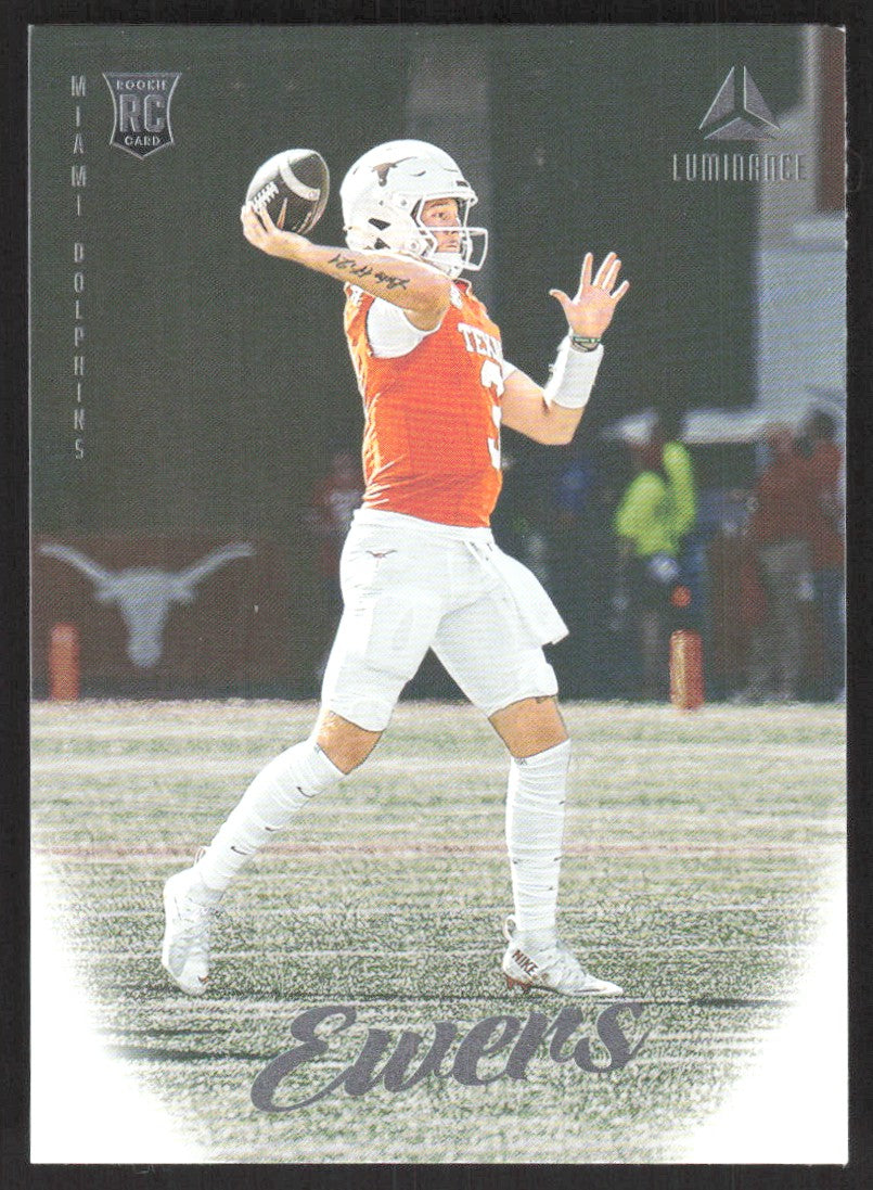 2025 Panini Luminance #103 Quinn Ewers